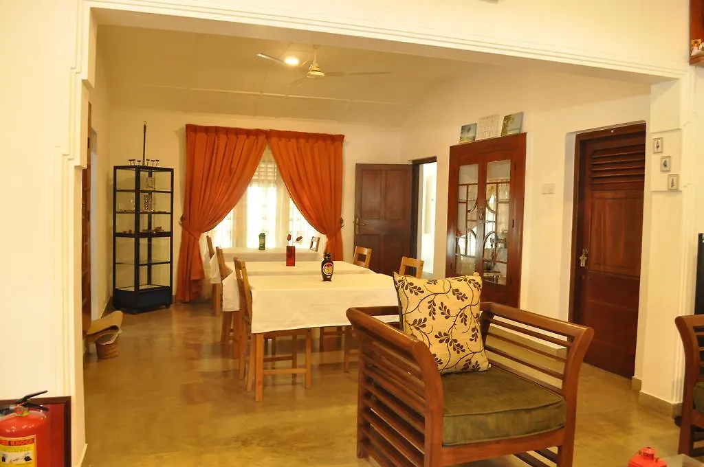 Dions Guest House Negombo