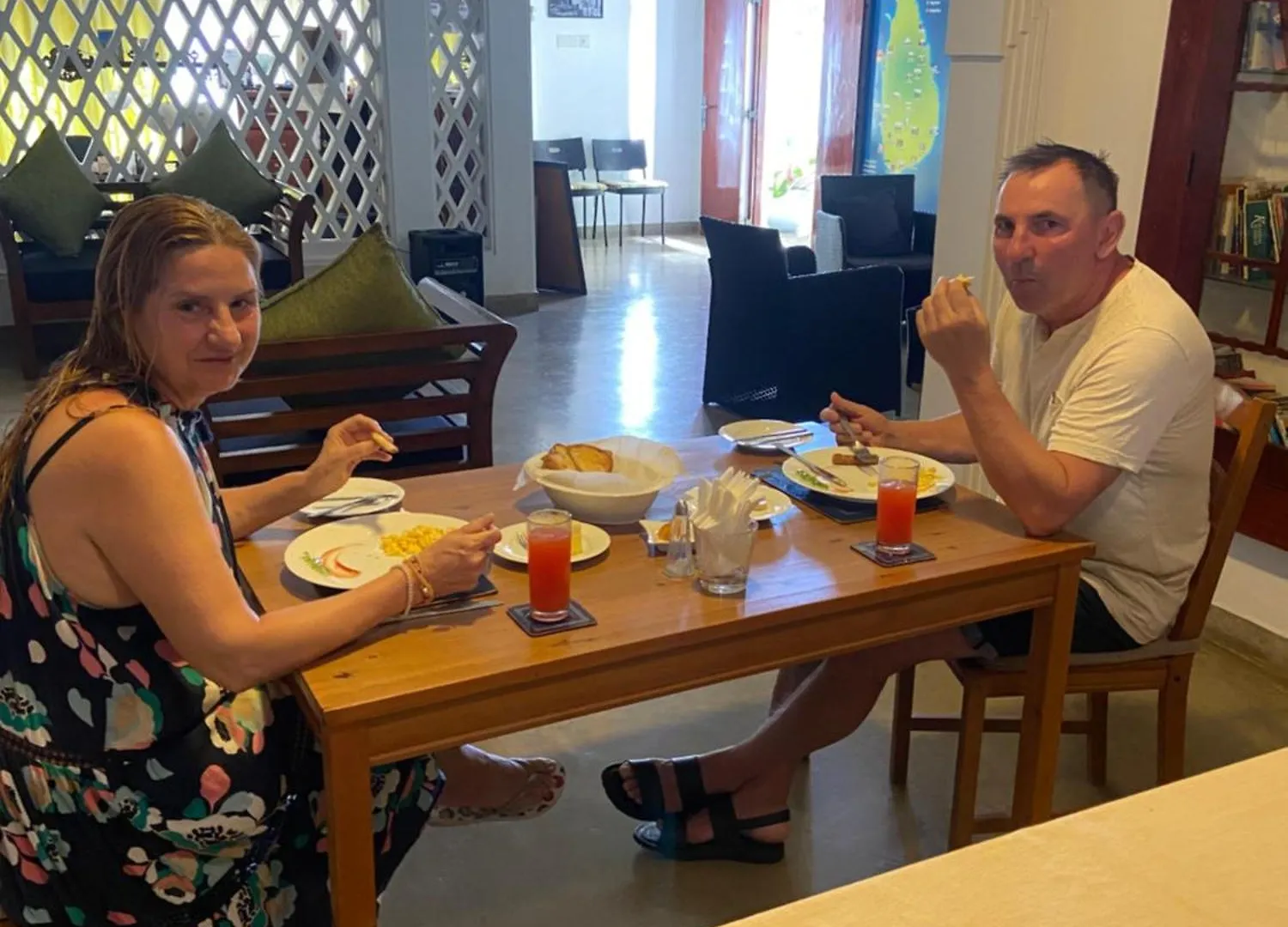 Dions Guest House نيجومبو